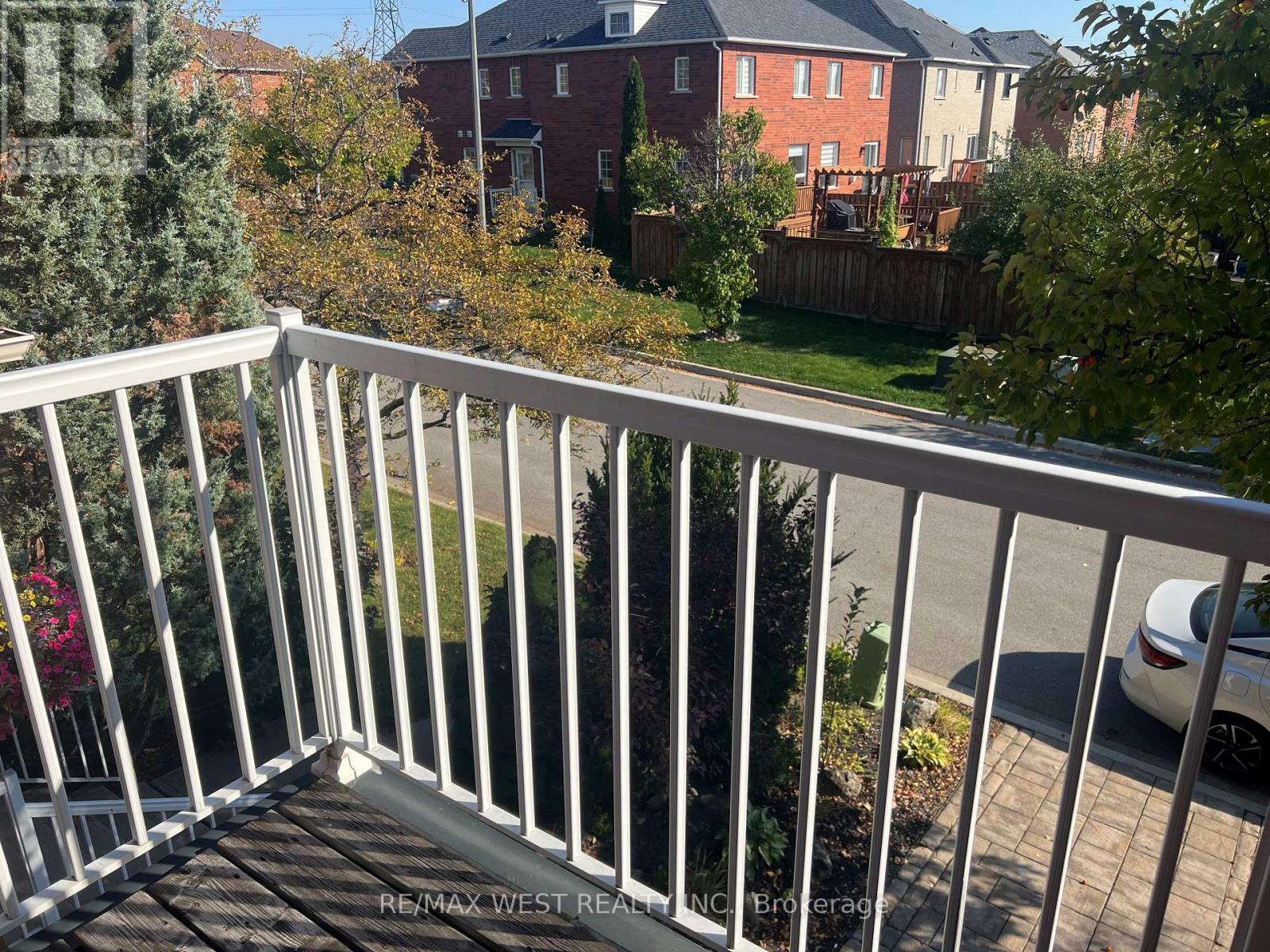 10 Villa Antica Drive, Vaughan, Ontario  L4H 1R2 - Photo 14 - N12447545