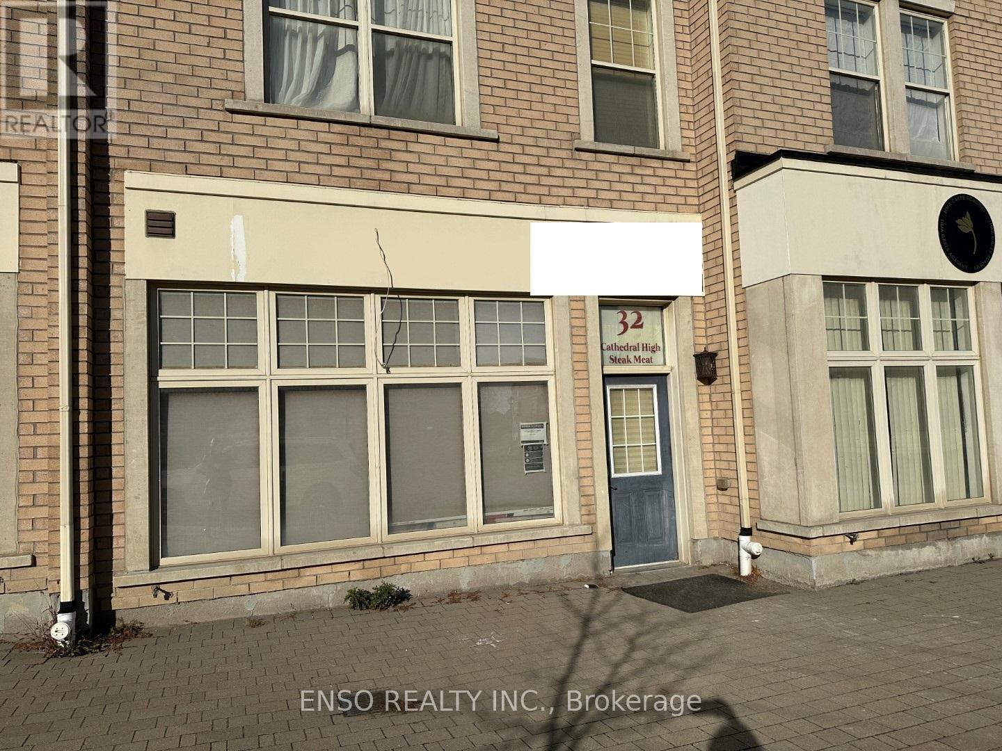 32 CATHEDRAL HIGH STREET, Markham, Ontario