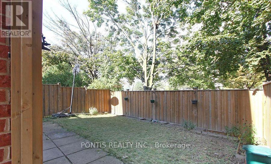72 Sheldrake Court, Brampton, Ontario  L6Y 2W9 - Photo 36 - W12439881