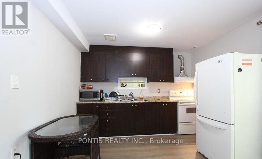 72 Sheldrake Court, Brampton, Ontario  L6Y 2W9 - Photo 31 - W12439881