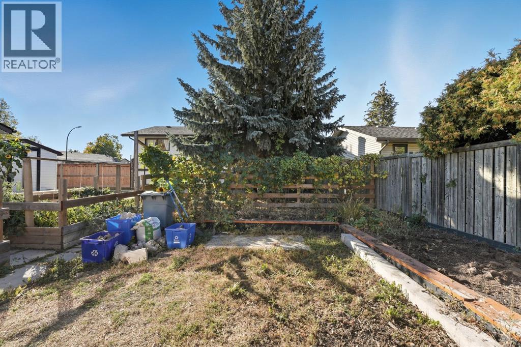 56 Marion Crescent, Red Deer, Alberta  T4R 1N2 - Photo 33 - A2262405