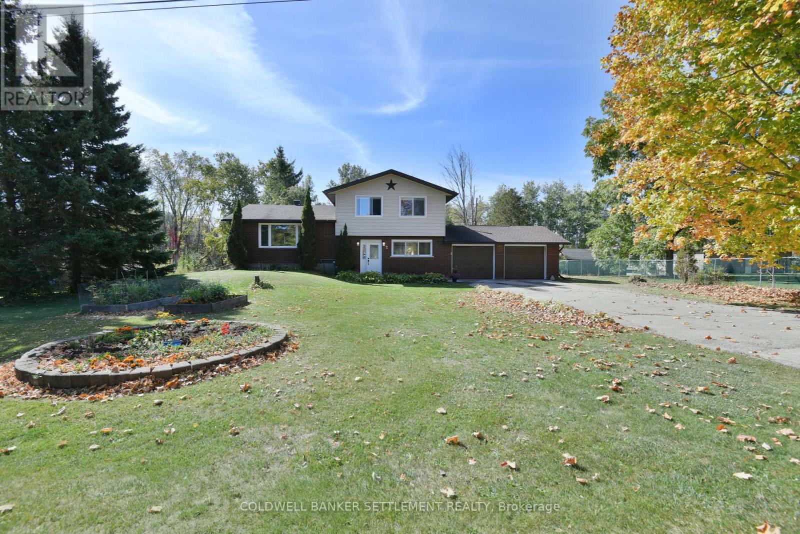 2 Salmon Side Road, Rideau Lakes, Ontario  K7A 4S5 - Photo 3 - X12447704