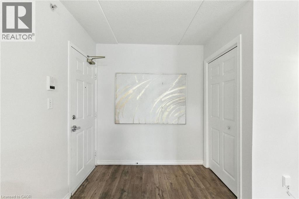 1490 Bishops Gate Unit# 305, Oakville, Ontario  L6M 4N3 - Photo 12 - 40776789
