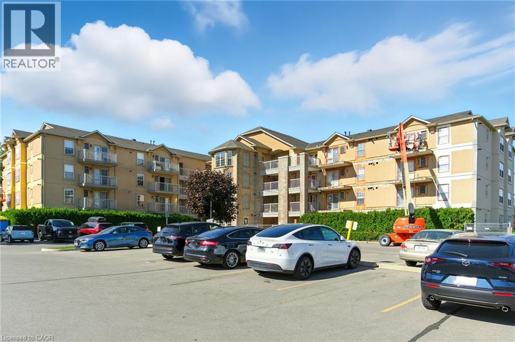 1490 Bishops Gate Unit# 305, Oakville, Ontario  L6M 4N3 - Photo 5 - 40776789