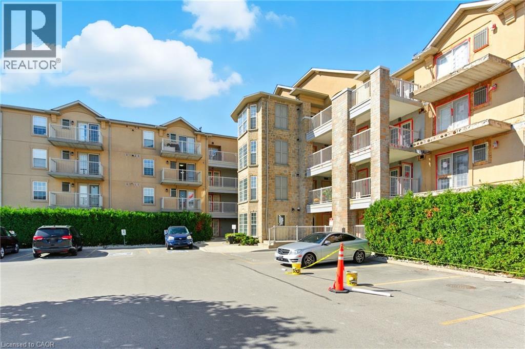 1490 Bishops Gate Unit# 305, Oakville, Ontario  L6M 4N3 - Photo 6 - 40776789