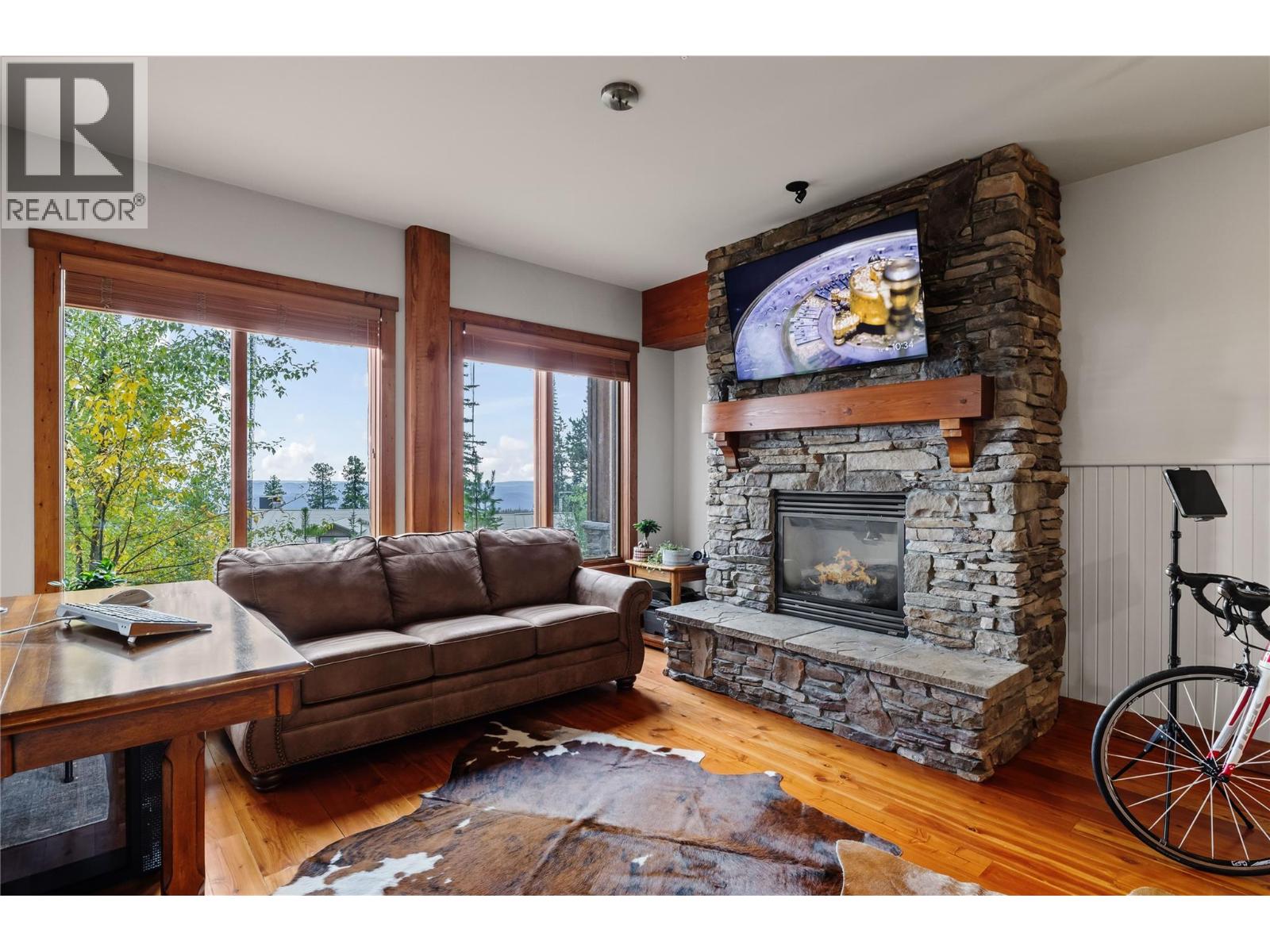 5925 Snow Pines Road Unit# 1, Big White, British Columbia  V1P 1T4 - Photo 2 - 10365069