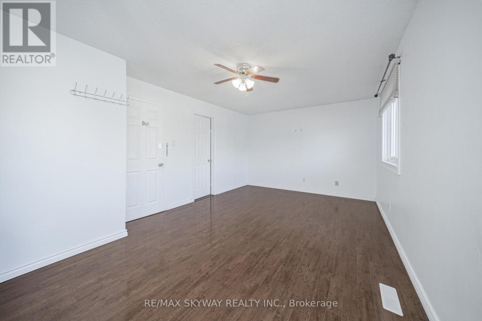 46 Royal Palm Drive, Brampton (Heart Lake East), Ontario  L6Z 1P6 - Photo 22 - W12447515
