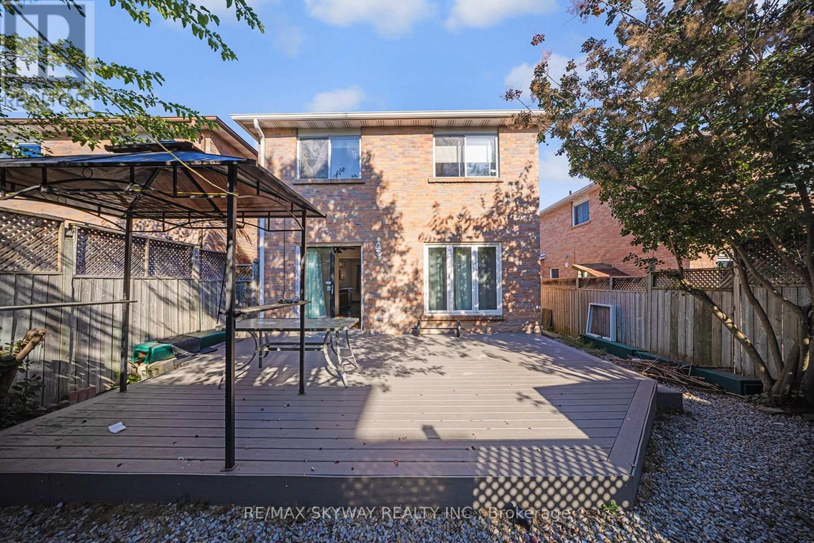 46 Royal Palm Drive, Brampton (Heart Lake East), Ontario  L6Z 1P6 - Photo 39 - W12447515