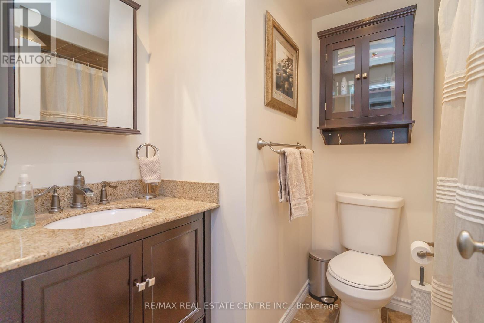 143 - 143 Ashton Crescent, Brampton (Central Park), Ontario  L6S 3J9 - Photo 20 - W12447527