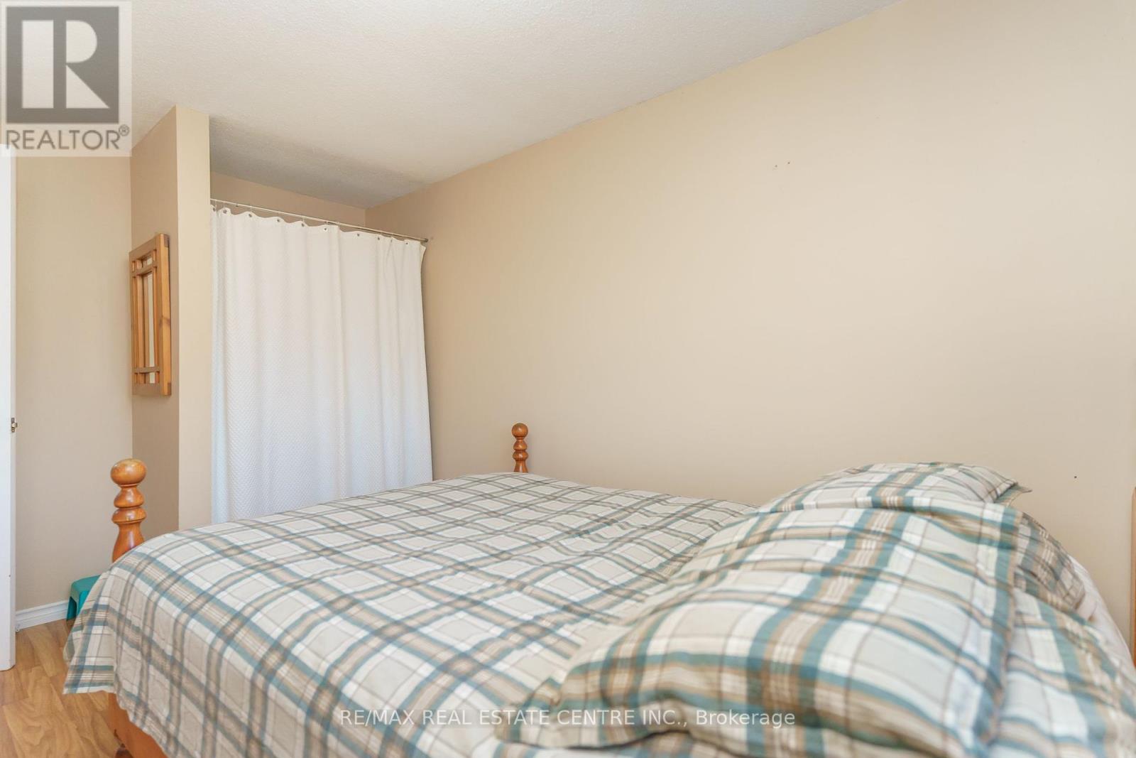 143 - 143 Ashton Crescent, Brampton (Central Park), Ontario  L6S 3J9 - Photo 24 - W12447527