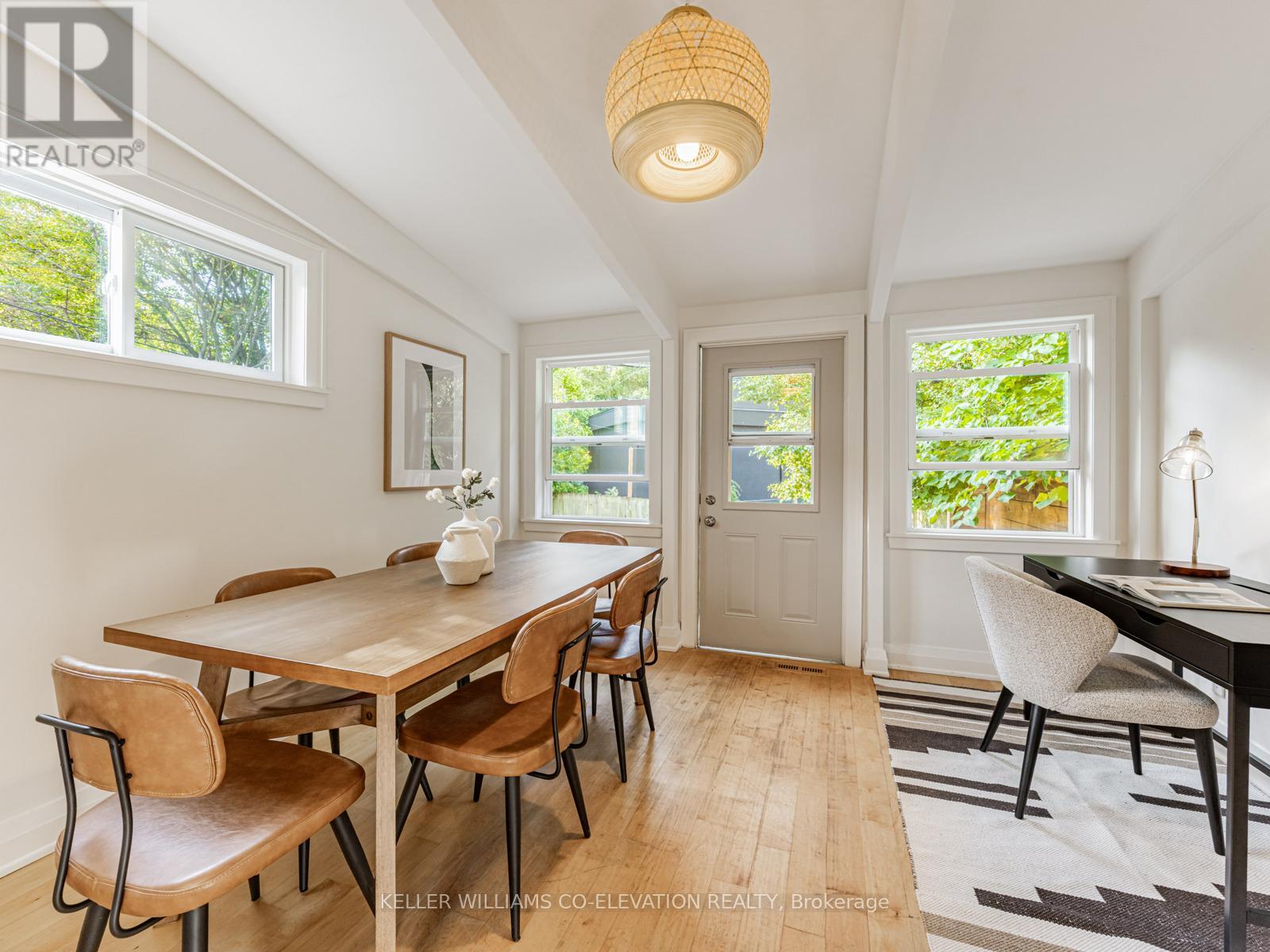 54 Pasadena Gardens, Toronto (Lambton Baby Point), Ontario  M6S 4R5 - Photo 11 - W12447562