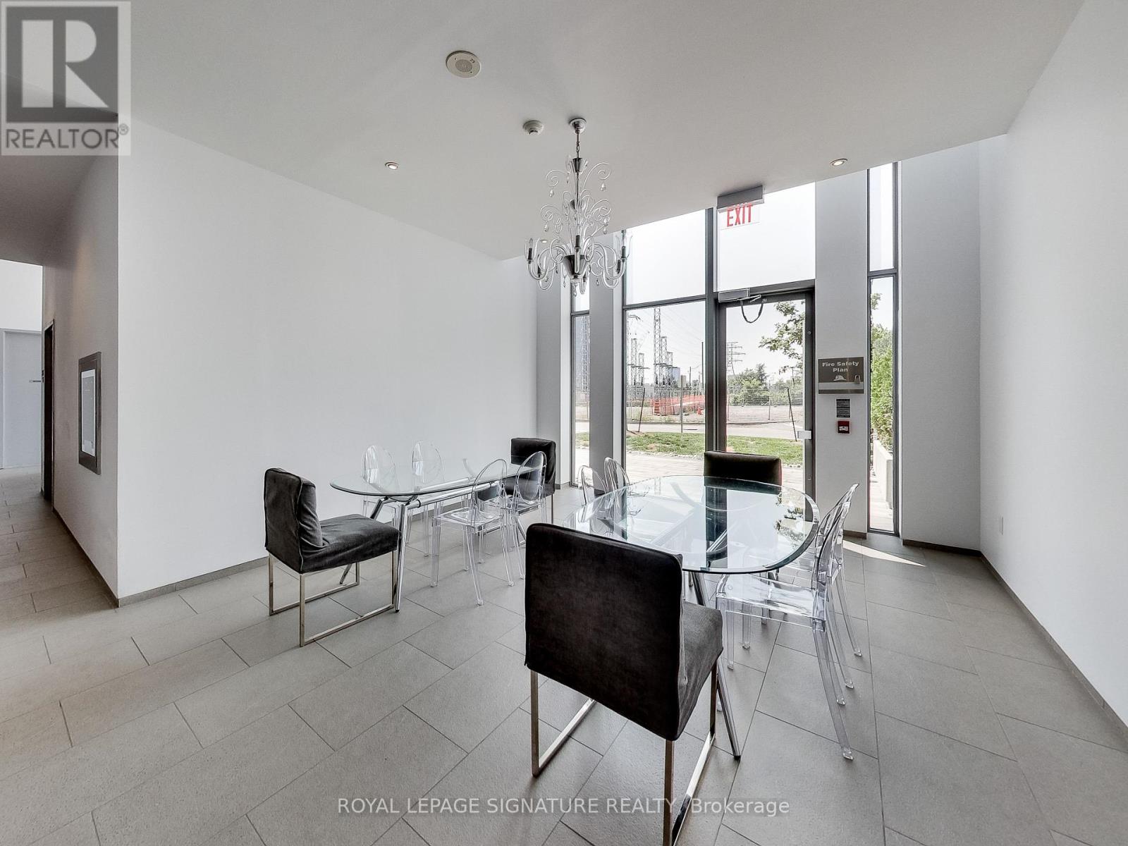 1207 - 105 The Queensway, Toronto (High Park-Swansea), Ontario  M6S 5B5 - Photo 26 - W12447569
