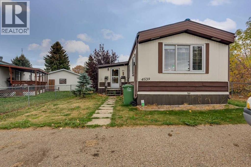 4539 Eastview Crescent, Rimbey, Alberta  T0C 2J0 - Photo 1 - A2262551