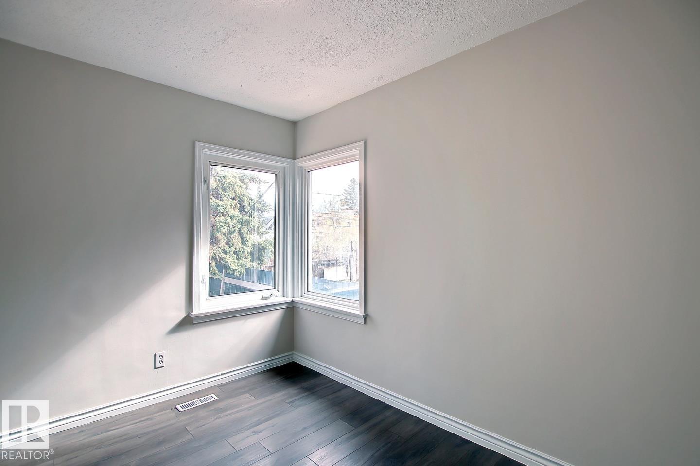 10682 61 Av Nw, Edmonton, Alberta  T6H 1L7 - Photo 16 - E4461028