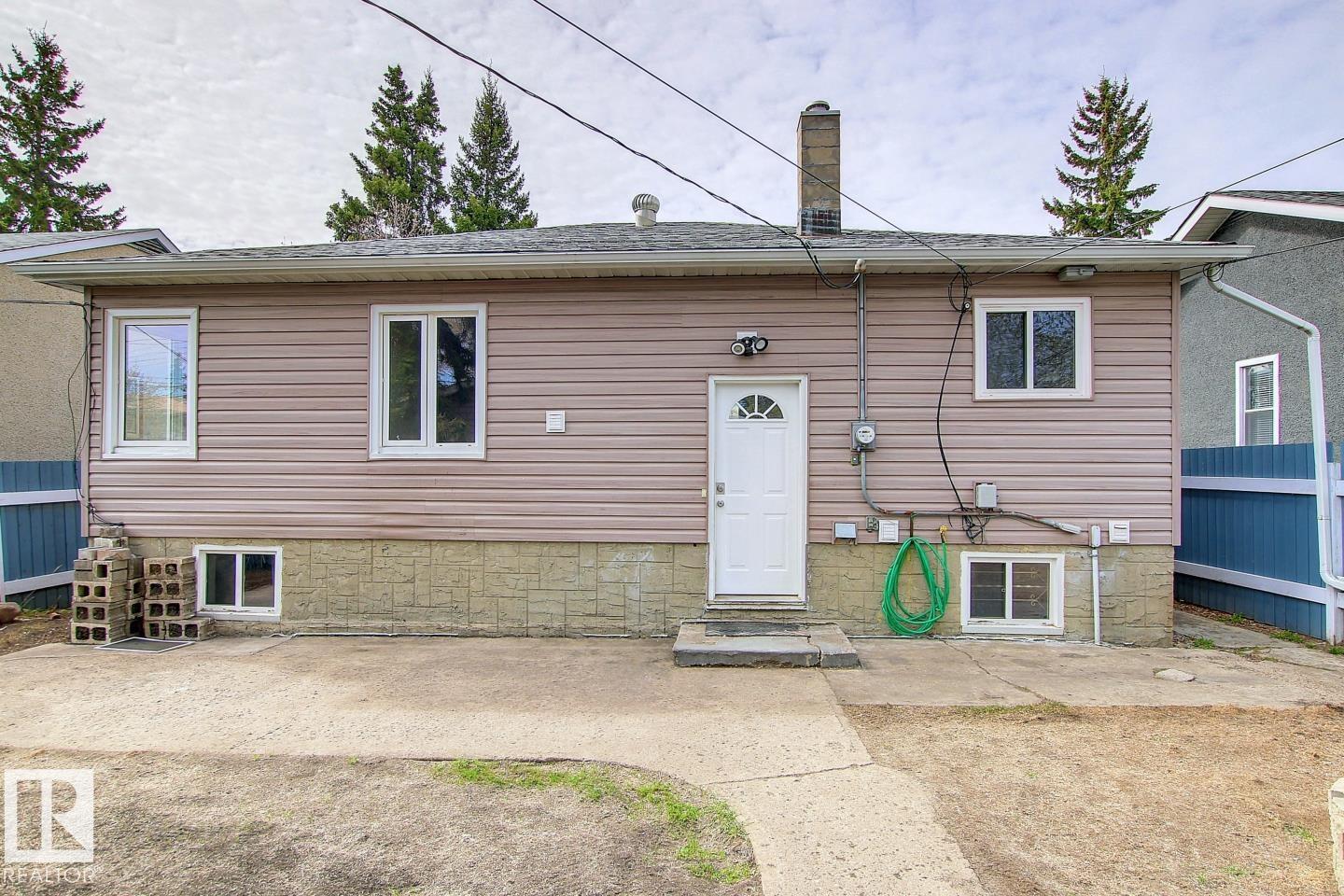 10682 61 Av Nw, Edmonton, Alberta  T6H 1L7 - Photo 40 - E4461028
