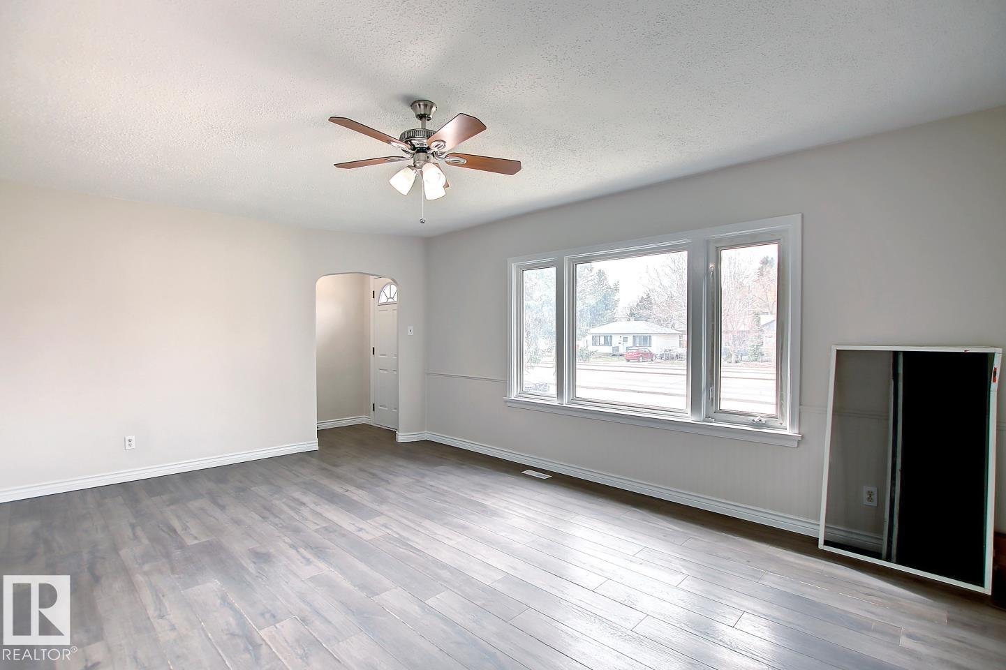 10682 61 Av Nw, Edmonton, Alberta  T6H 1L7 - Photo 8 - E4461028