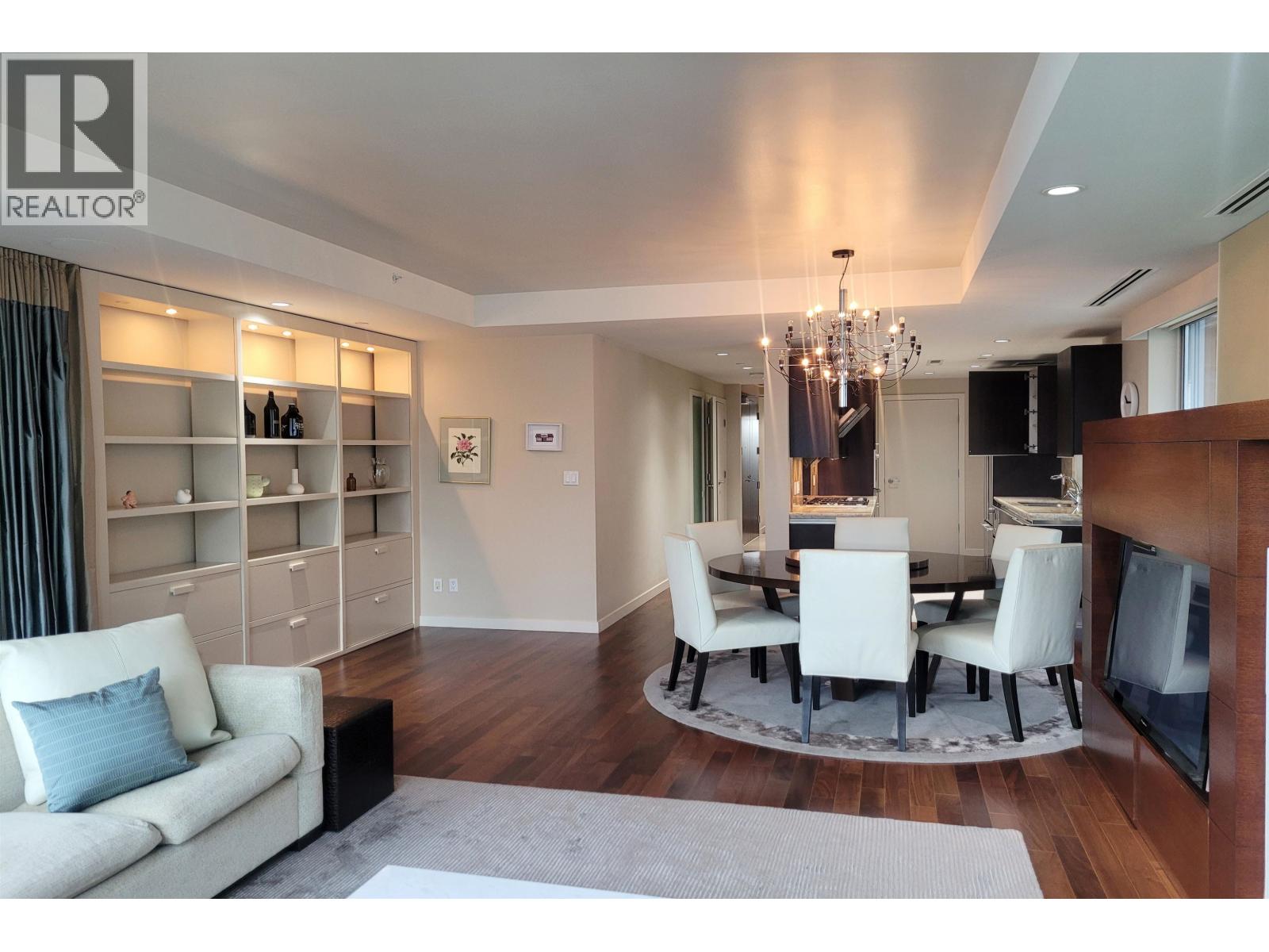 Listing Picture 3 of 6 : 903 1169 W CORDOVA STREET, Vancouver / 溫哥華 - 魯藝地產 Yvonne Lu Group - MLS Medallion Club Member