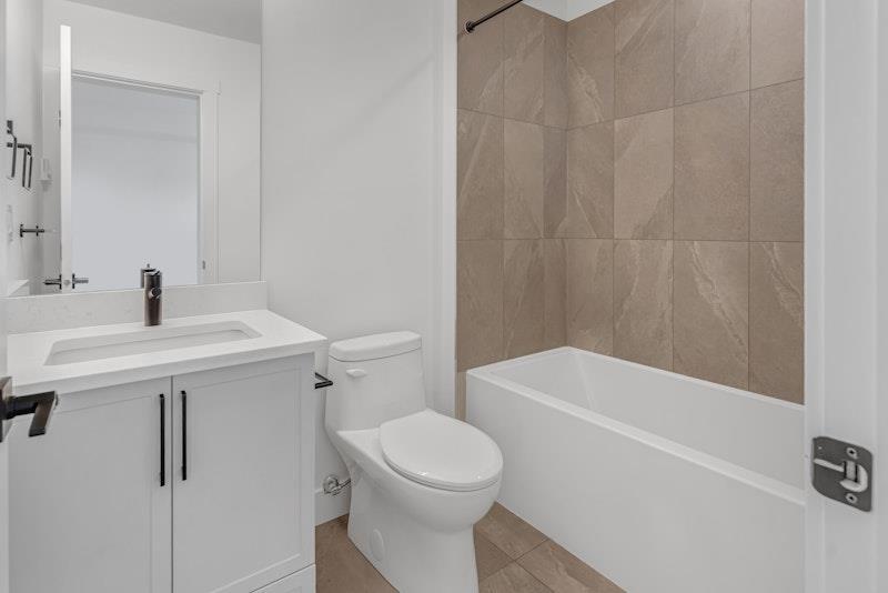 105 7506 199a Street, Langley, British Columbia  V2Y 3K9 - Photo 10 - R3055692