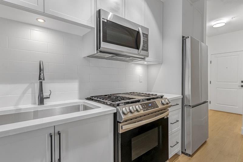 105 7506 199a Street, Langley, British Columbia  V2Y 3K9 - Photo 4 - R3055692