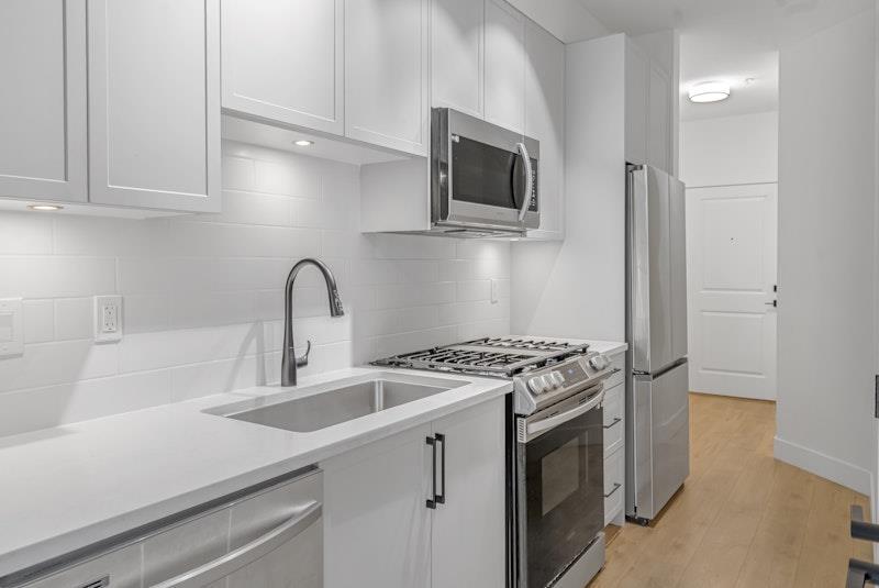 105 7506 199a Street, Langley, British Columbia  V2Y 3K9 - Photo 5 - R3055692