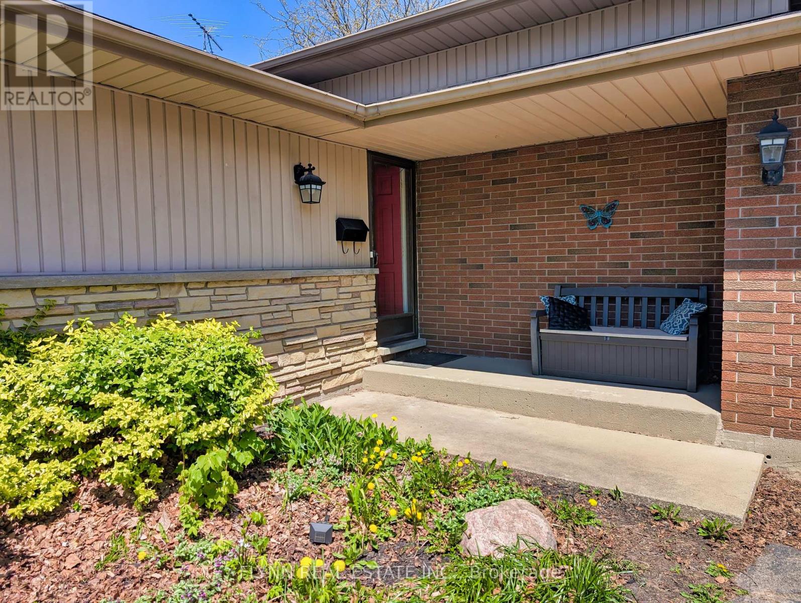 6707 Crawford Street, Niagara Falls (Morrison), Ontario  L2E 5Z3 - Photo 30 - X12447532