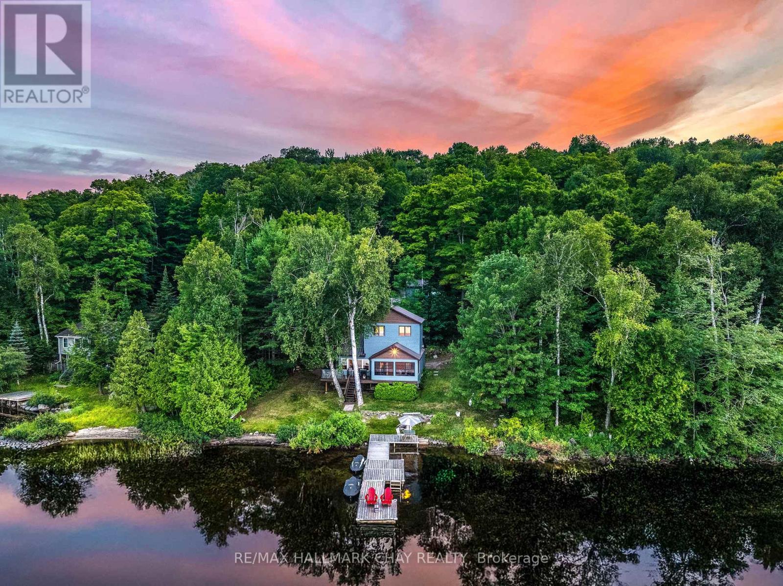 1104 Hammond Road, Lake Of Bays (Mclean), Ontario  P0B 1A0 - Photo 1 - X12447536