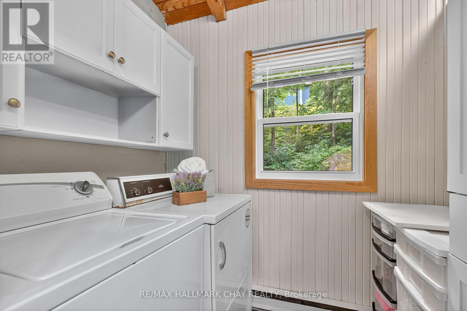 1104 Hammond Road, Lake Of Bays (Mclean), Ontario  P0B 1A0 - Photo 16 - X12447536