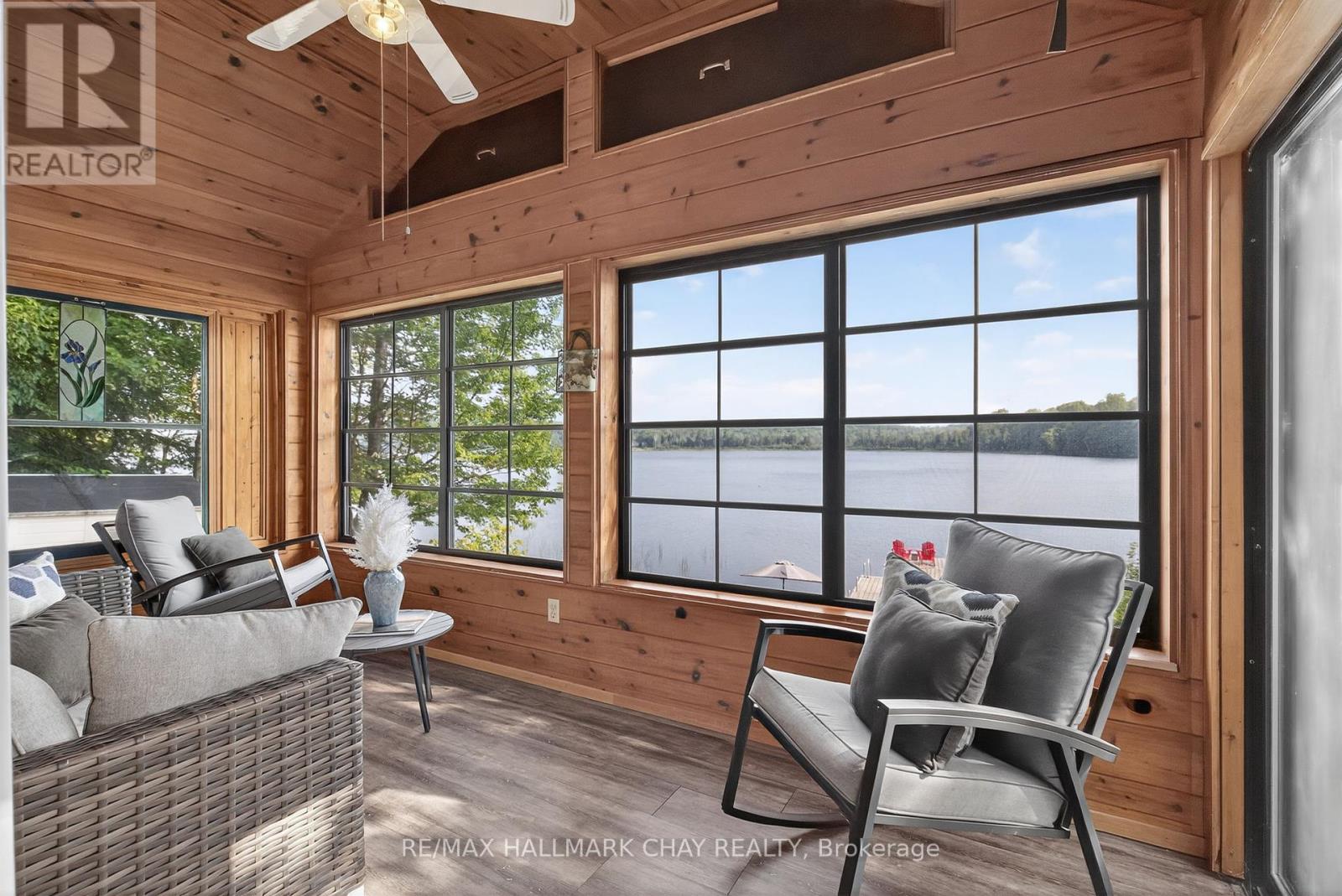 1104 Hammond Road, Lake Of Bays (Mclean), Ontario  P0B 1A0 - Photo 5 - X12447536