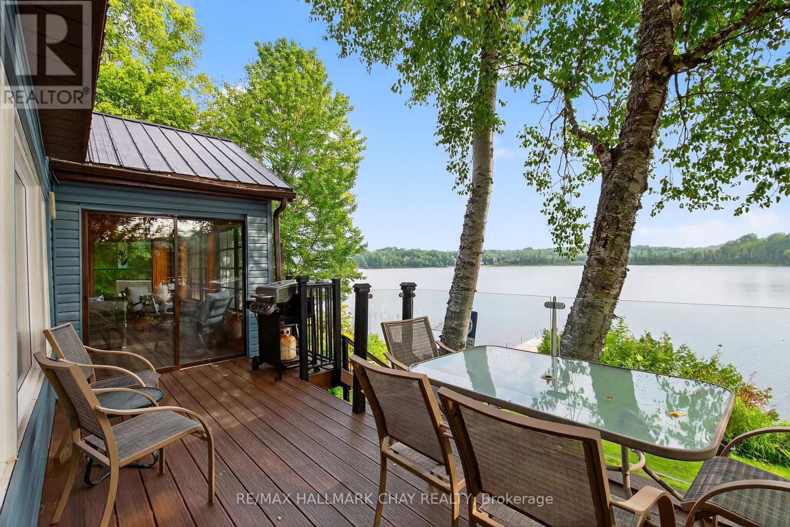 1104 Hammond Road, Lake Of Bays (Mclean), Ontario  P0B 1A0 - Photo 6 - X12447536