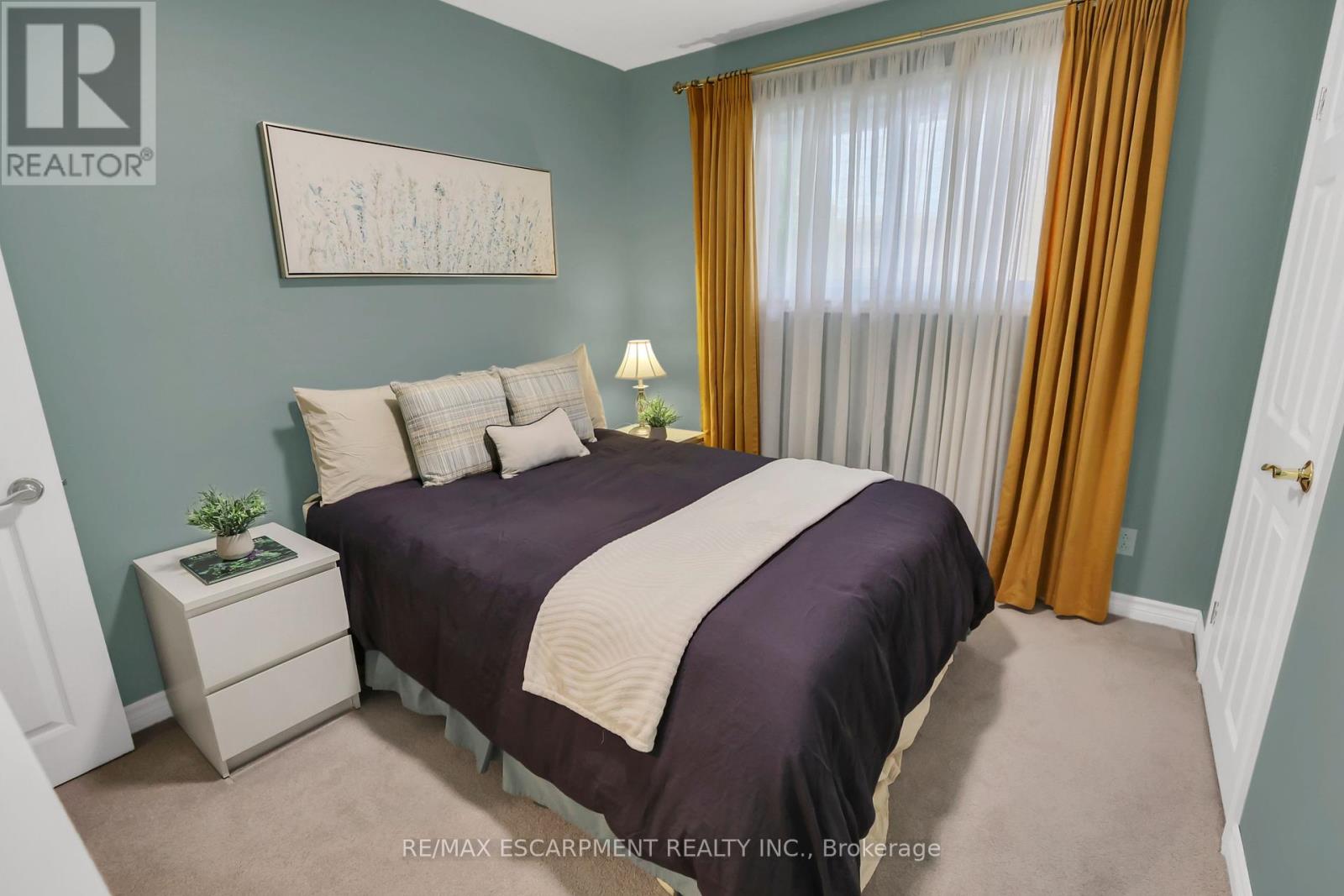 95 Mountain Avenue N, Hamilton (Stoney Creek), Ontario  L8G 3P6 - Photo 19 - X12447538