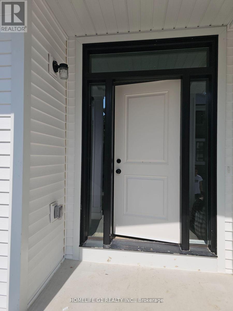 17 - 17 Shamrock Common, St. Catharines (Rykert/vansickle), Ontario  L2S 0G7 - Photo 2 - X12447556