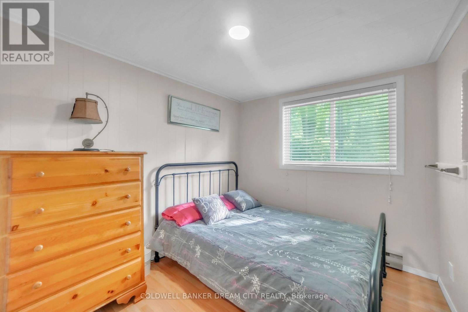 1004a Almond Lane, Frontenac (Frontenac Centre), Ontario  K0H 1B0 - Photo 11 - X12447571