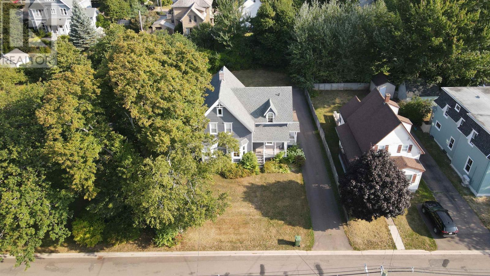 181 Fitzroy Street, Summerside, Prince Edward Island  C1N 1H1 - Photo 5 - 202525240