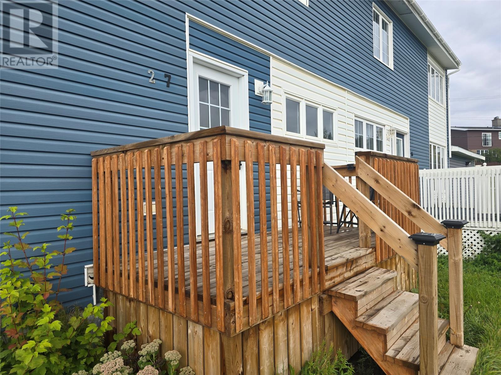 27 Bowater Drive, Wabush, Newfoundland & Labrador  A0R 1B0 - Photo 2 - 1291125