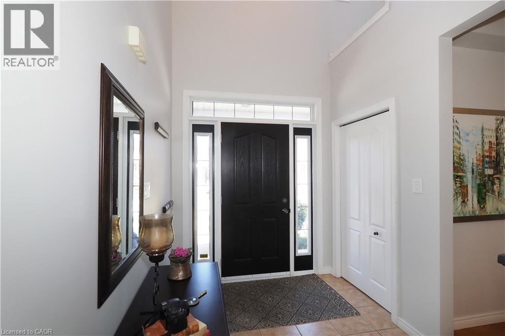 15 Treeview Drive, St. Jacobs, Ontario  N0B 2N0 - Photo 2 - 40735333