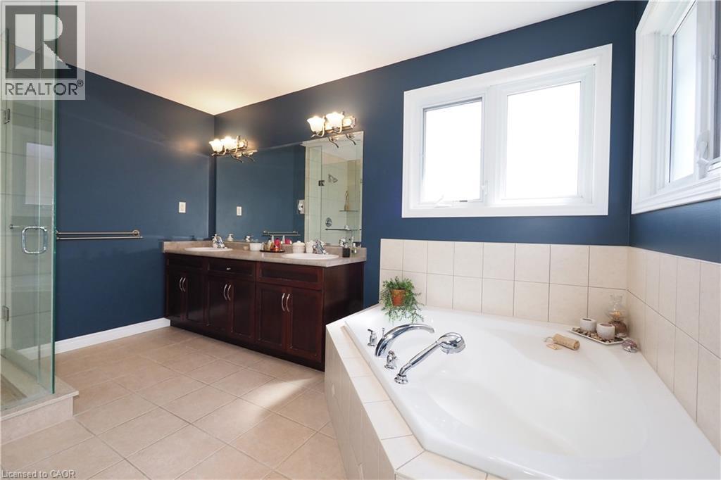 15 Treeview Drive, St. Jacobs, Ontario  N0B 2N0 - Photo 26 - 40735333