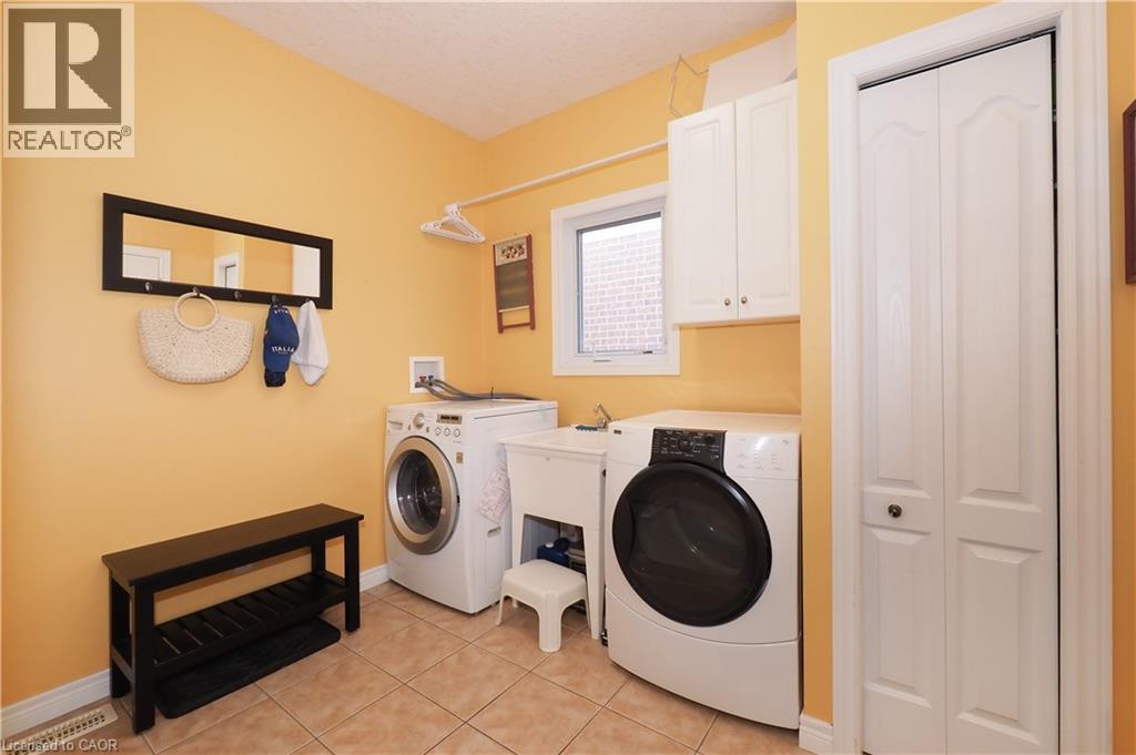 15 Treeview Drive, St. Jacobs, Ontario  N0B 2N0 - Photo 22 - 40735333