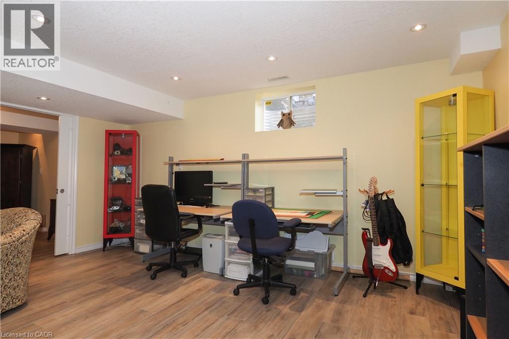 15 Treeview Drive, St. Jacobs, Ontario  N0B 2N0 - Photo 38 - 40735333