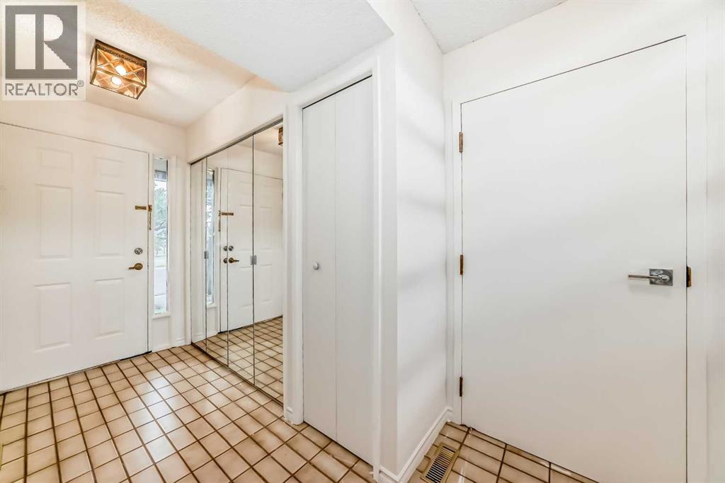 39, 185 Woodridge Drive Sw, Calgary, Alberta  T2W 3X7 - Photo 6 - A2249059