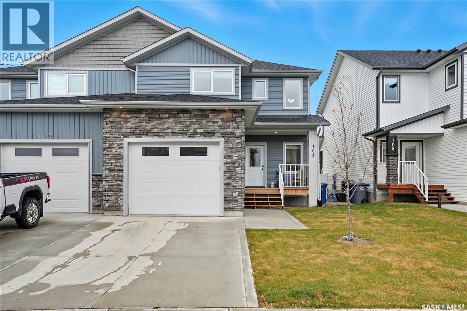 104 Echo Lane, Martensville, Saskatchewan  S0K 2T1 - Photo 1 - SK020220