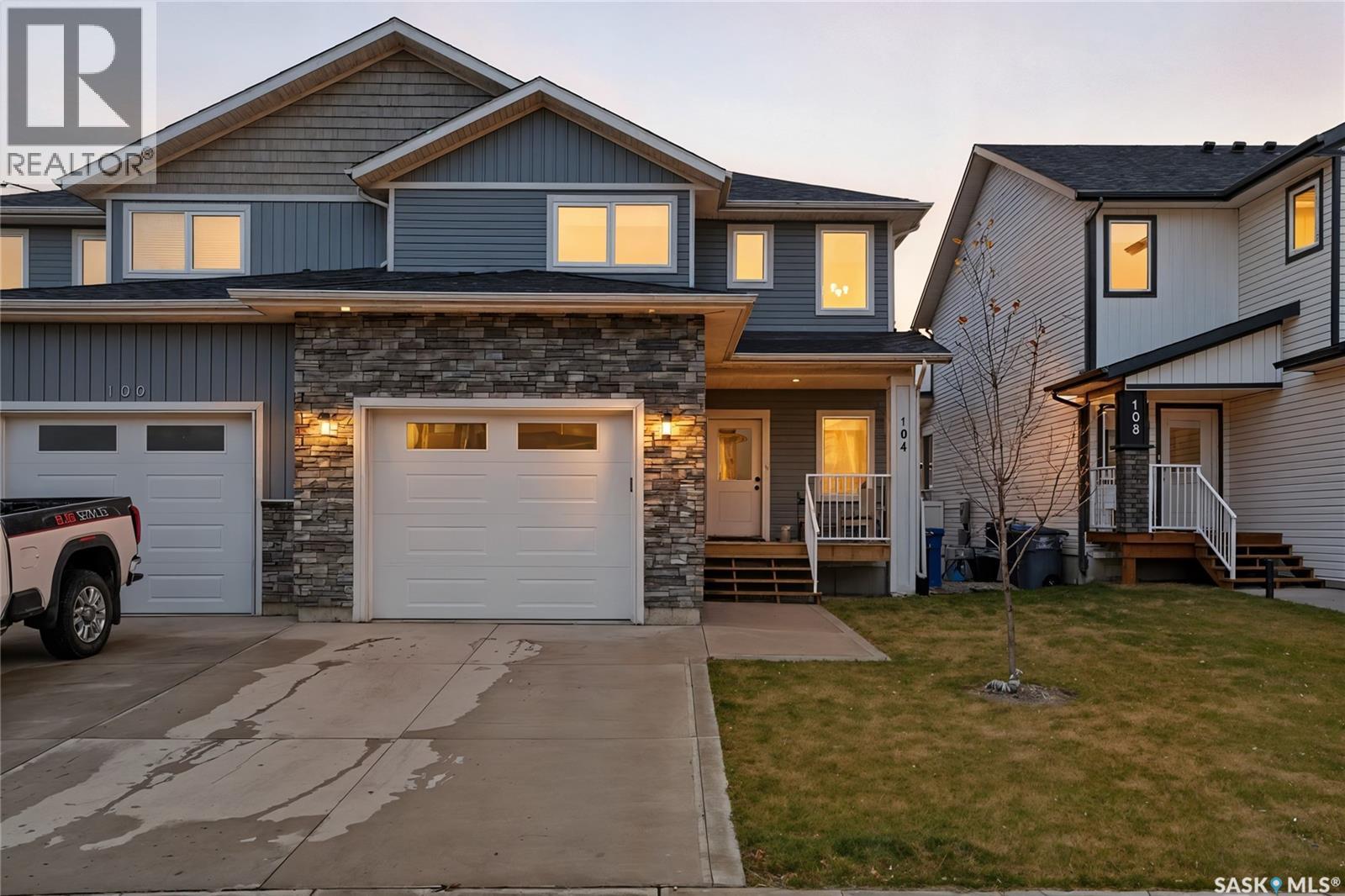 104 Echo Lane, Martensville, Saskatchewan  S0K 2T1 - Photo 2 - SK020220