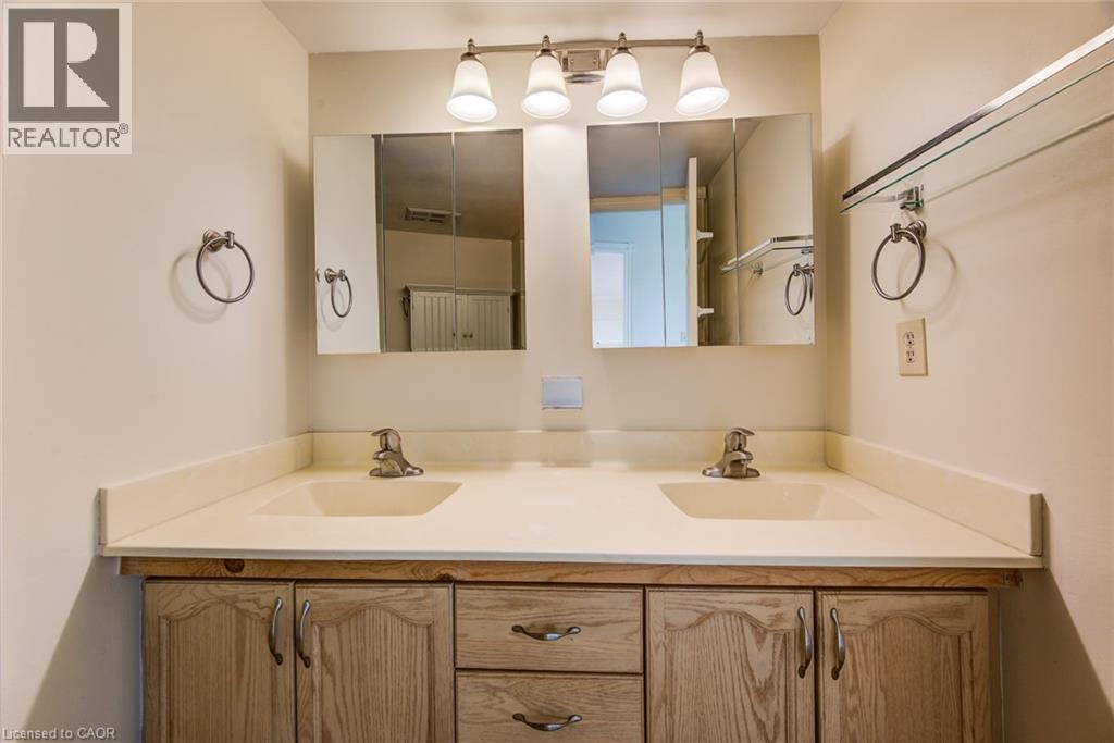 237 King Street W Unit# 901, Cambridge, Ontario  N3H 5L2 - Photo 24 - 40774213