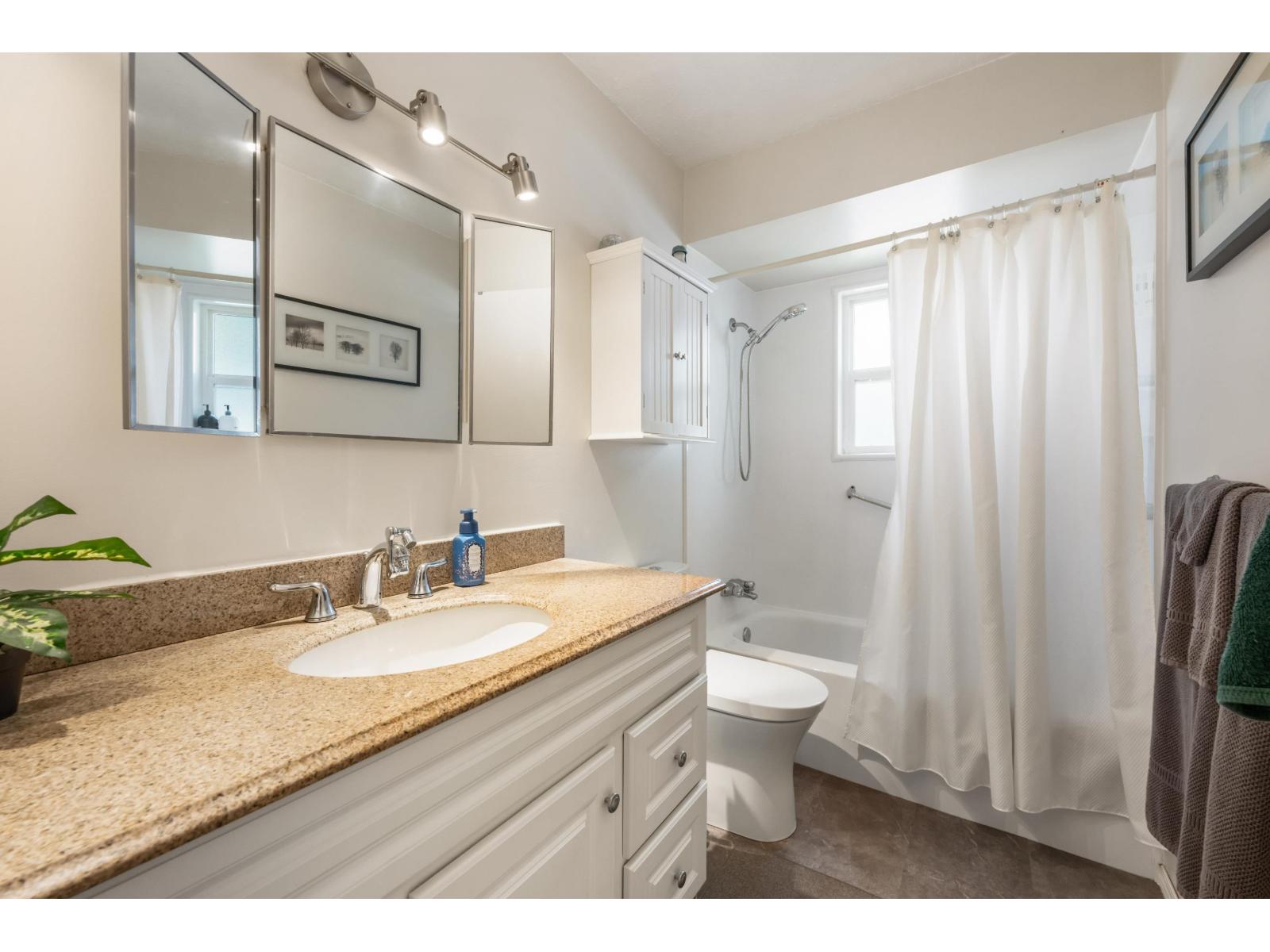 5098 208 Street, Langley, British Columbia  V3A 2J5 - Photo 23 - R3055443