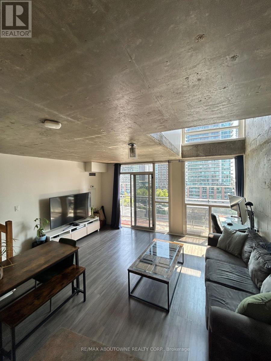 1005 - 1029 KING STREET W, Toronto, Ontario