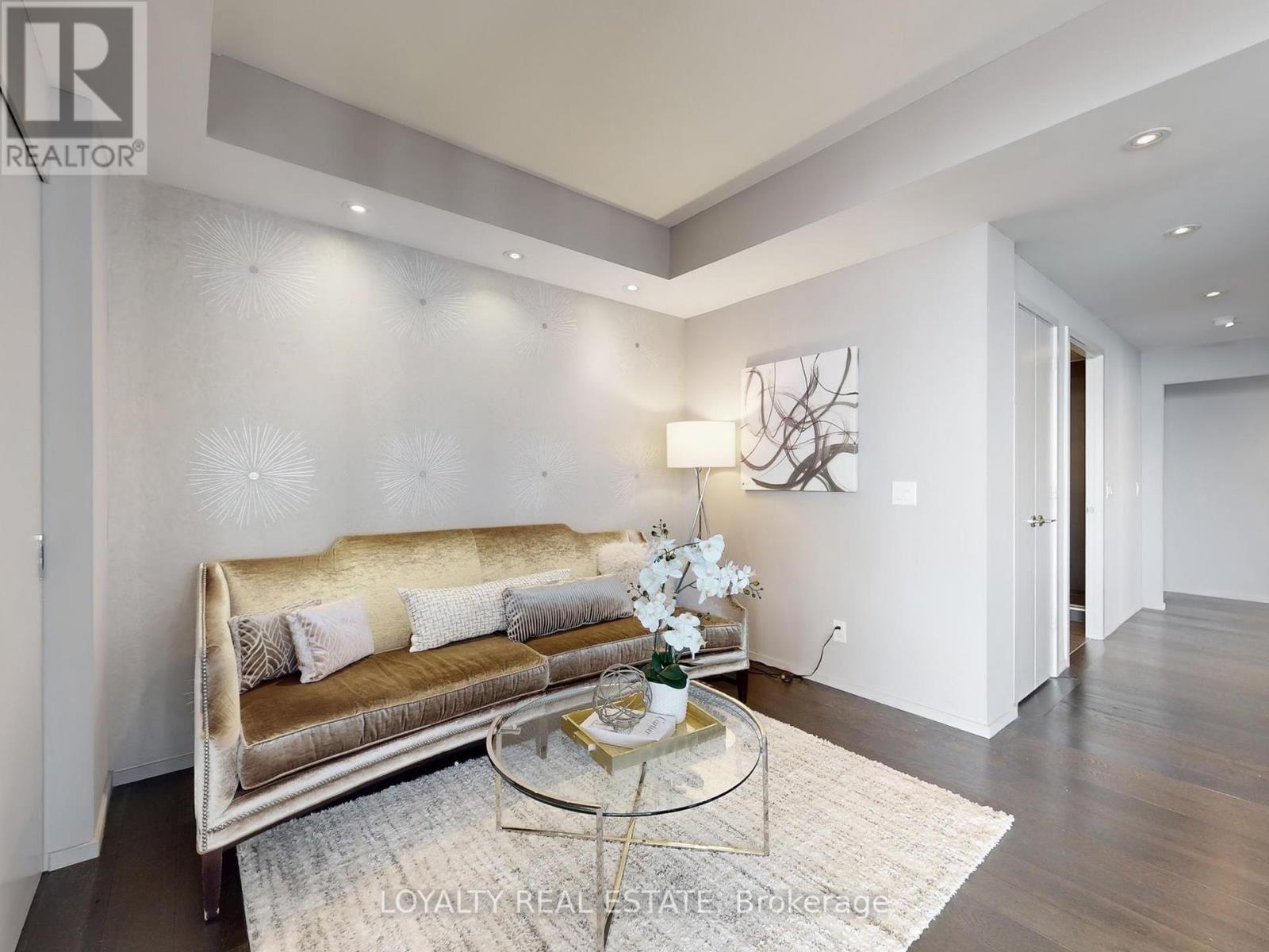 3305 - 8 Charlotte Street, Toronto (Waterfront Communities), Ontario  M5V 0K4 - Photo 18 - C12447650