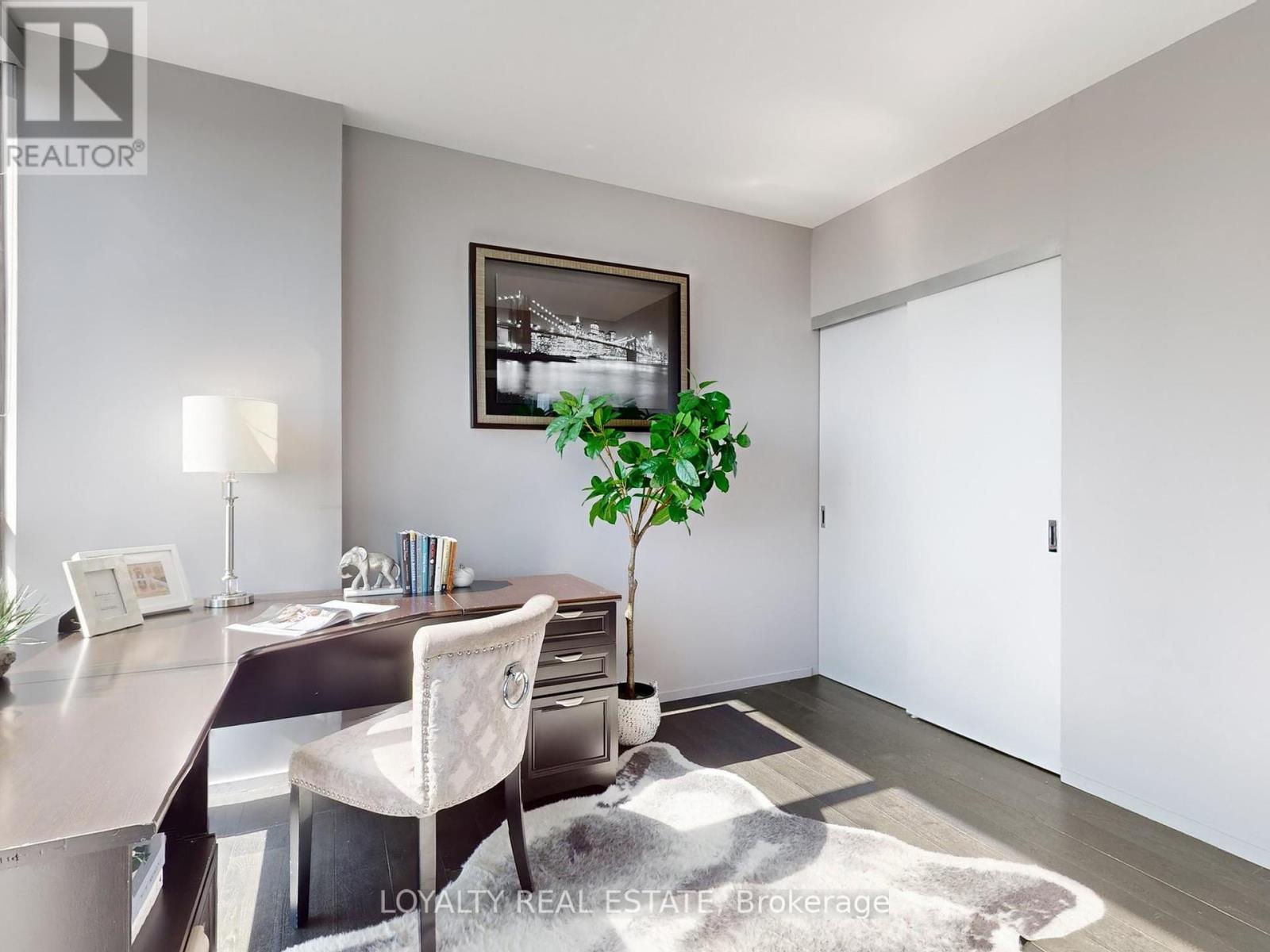 3305 - 8 Charlotte Street, Toronto (Waterfront Communities), Ontario  M5V 0K4 - Photo 32 - C12447650