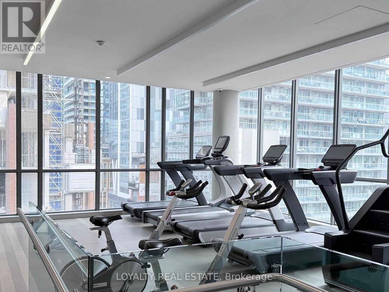 3305 - 8 Charlotte Street, Toronto (Waterfront Communities), Ontario  M5V 0K4 - Photo 49 - C12447650