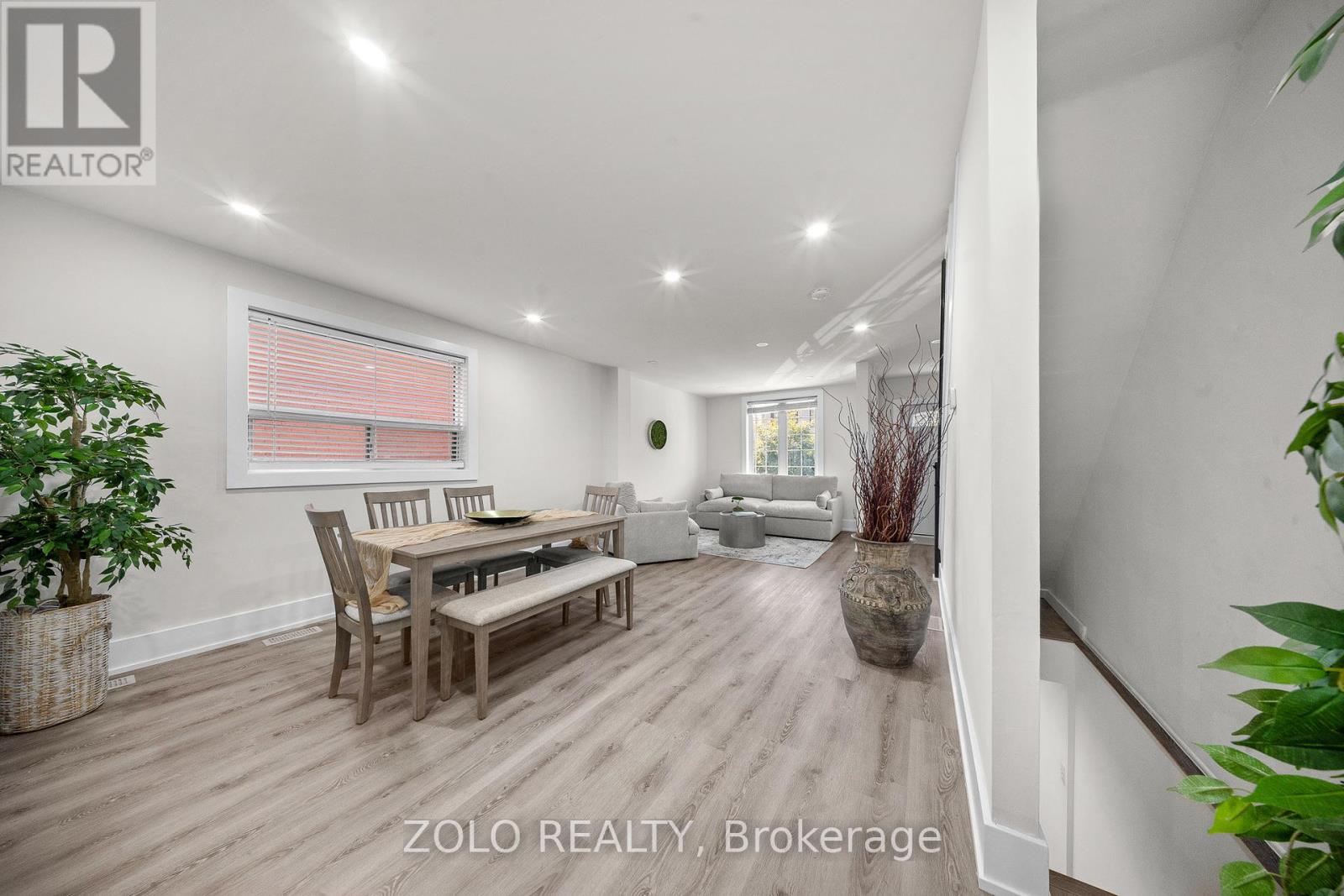 163 Cedric Avenue, Toronto (Oakwood Village), Ontario  M6C 3X7 - Photo 12 - C12447667