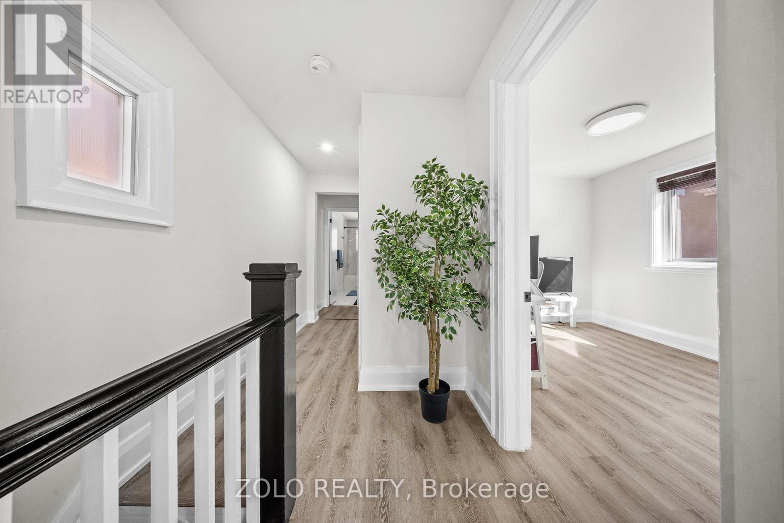 163 Cedric Avenue, Toronto (Oakwood Village), Ontario  M6C 3X7 - Photo 23 - C12447667