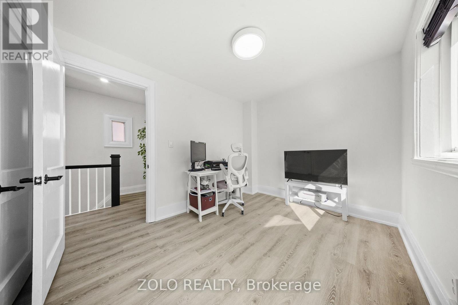 163 Cedric Avenue, Toronto (Oakwood Village), Ontario  M6C 3X7 - Photo 25 - C12447667